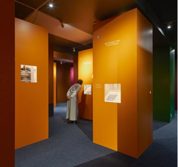 在展陈设计中如何呈现高级感的艺术空间